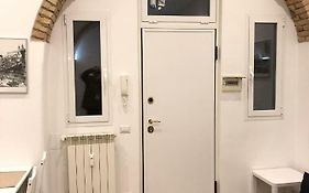 San Lorenzo University Flat